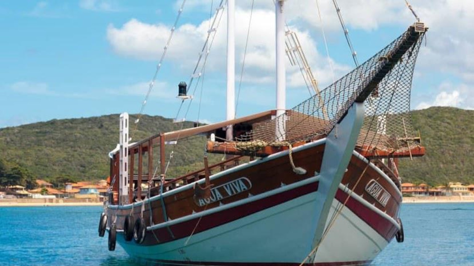 Escuna em Búzios — embarcação
