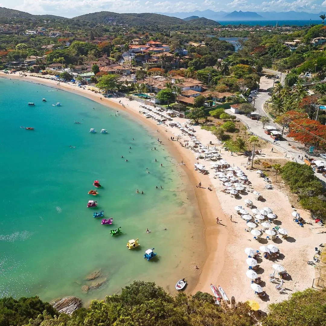 Vista aérea da Praia da Ferradura